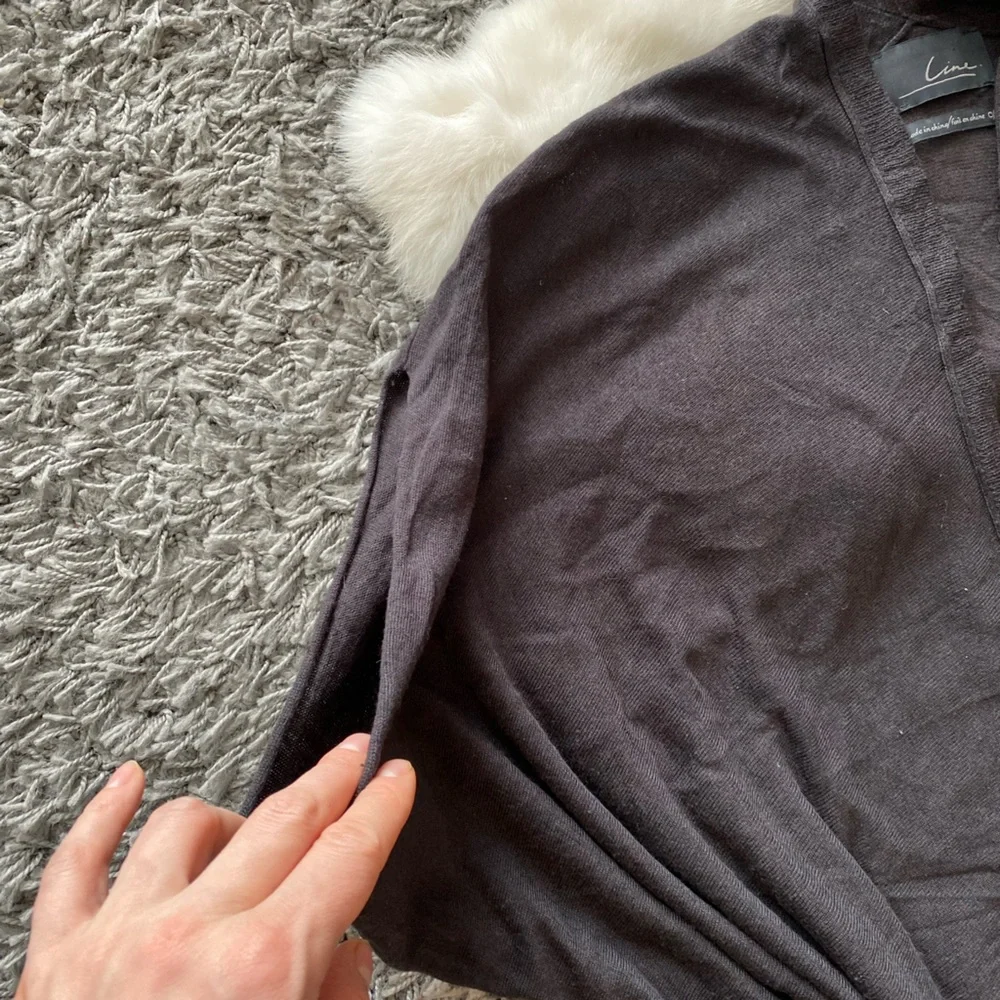 Line Cashmere  Blend Vest - Picture 3 of 6